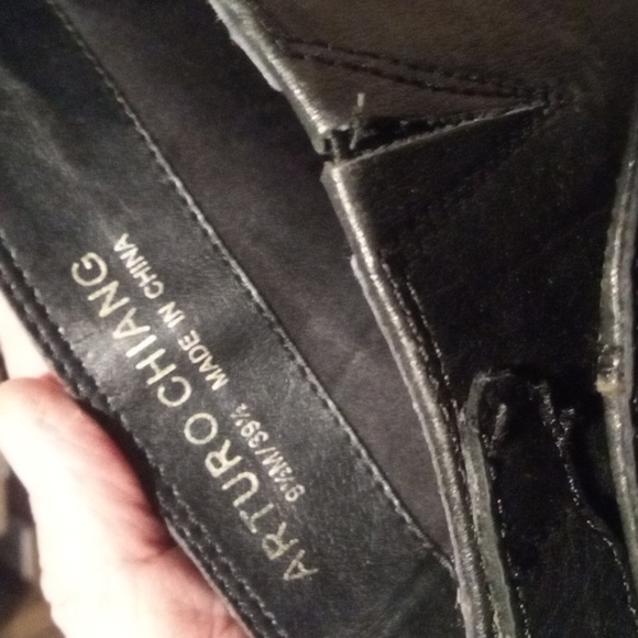 Arturo Chiang 9.5 Black Leather Boots Snap Details Beautiful! - Picture 6 of 16